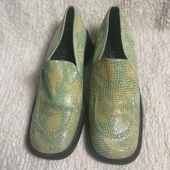 MABOU leather snake skin print Green and Yellow Loafers Block heels SZ8 main image 9